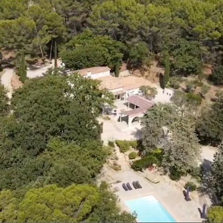 Prázdninový dům Maison En Pleine Nature -domaine Des Mille Pierres