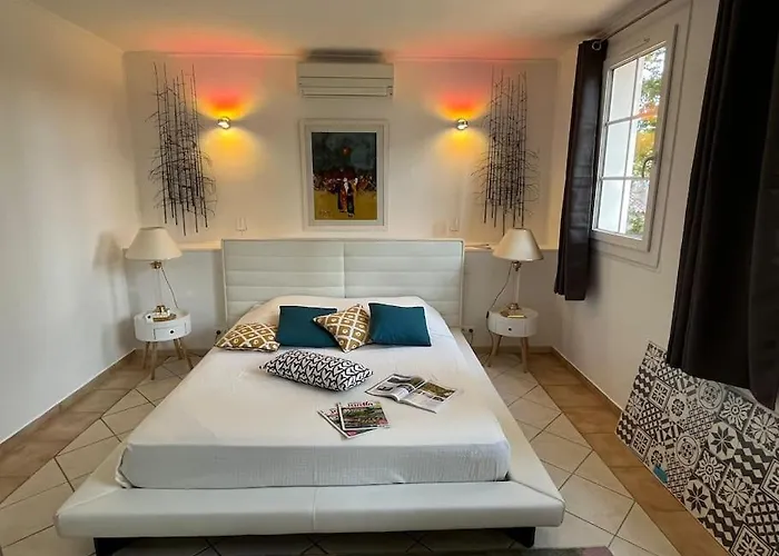 Maison En Pleine Nature -domaine Des Mille Pierres * Laudun